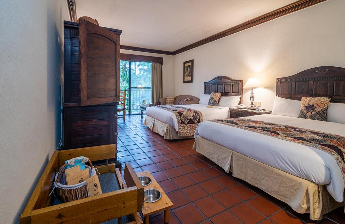Promisedland Resort & Lagoon Shoufeng Exterior foto A guest room at the Hotel El Dorado