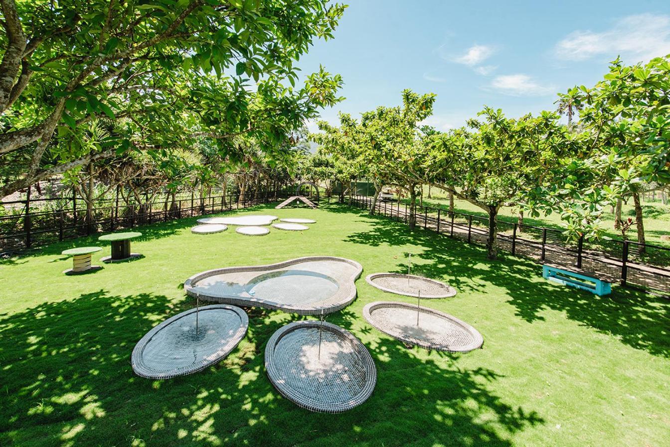 Promisedland Resort & Lagoon Shoufeng Exterior foto The Children's Garden