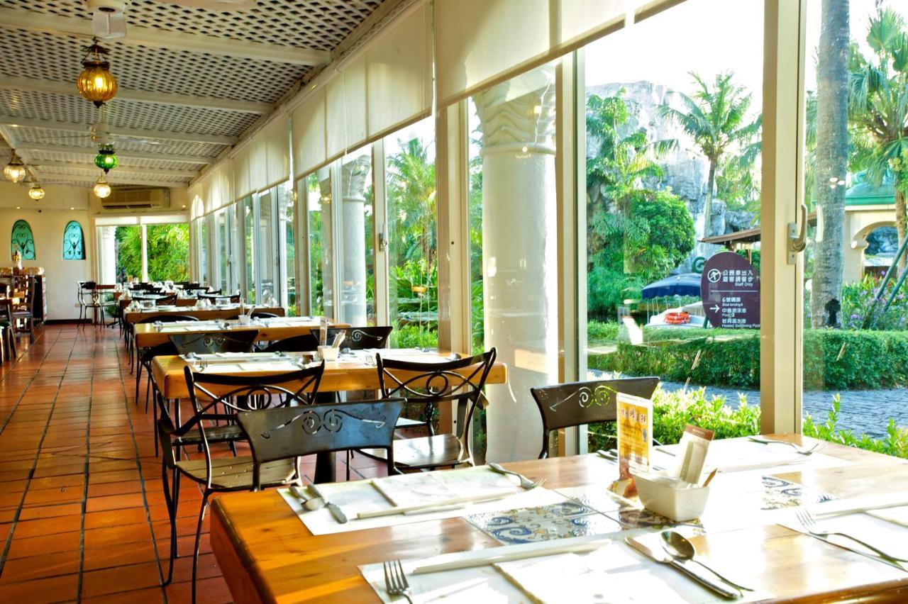 Promisedland Resort & Lagoon Shoufeng Exterior foto The interior of the restaurant