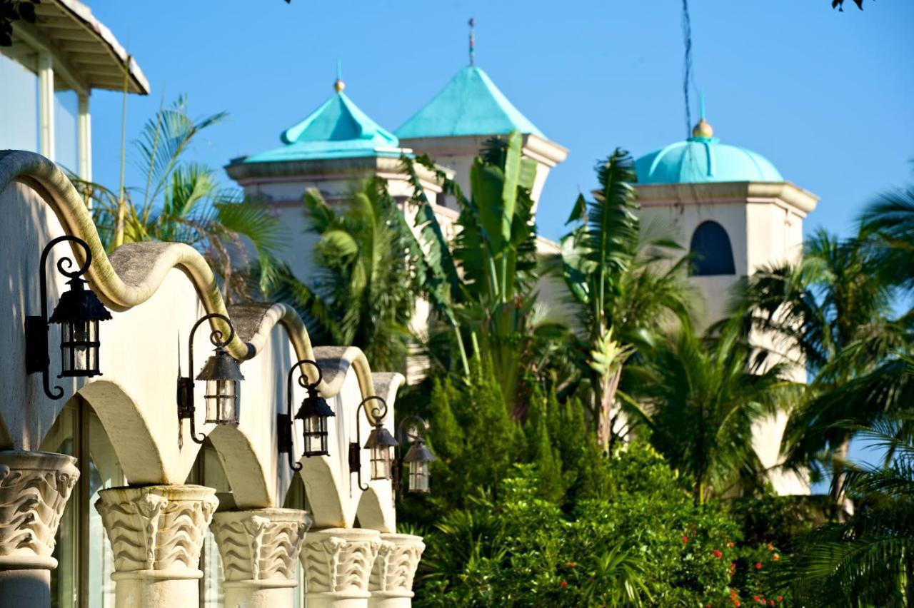 Promisedland Resort & Lagoon Shoufeng Exterior foto The Atlantis Resort